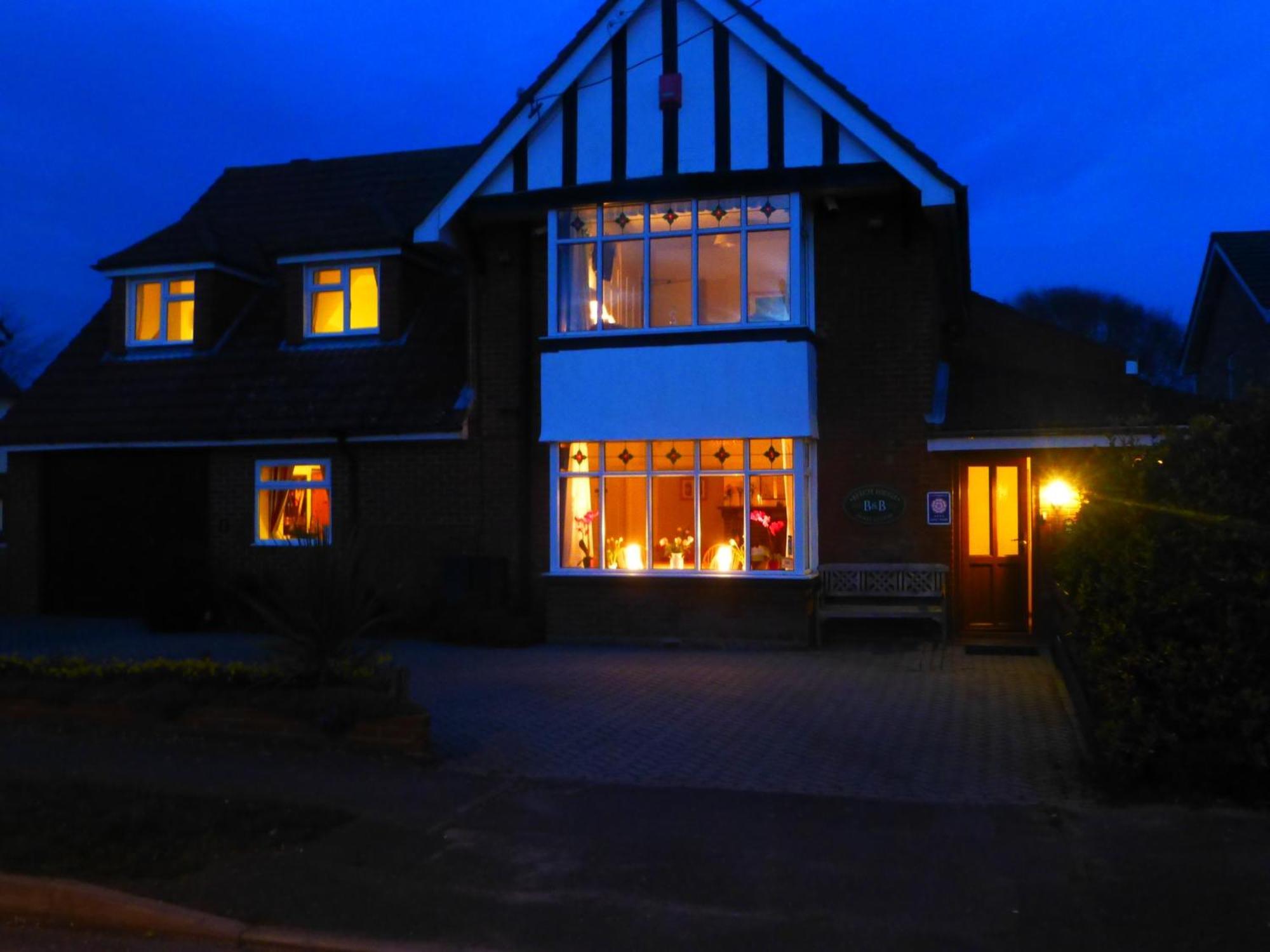 Beech Lodge Guest House New Milton Exteriör bild